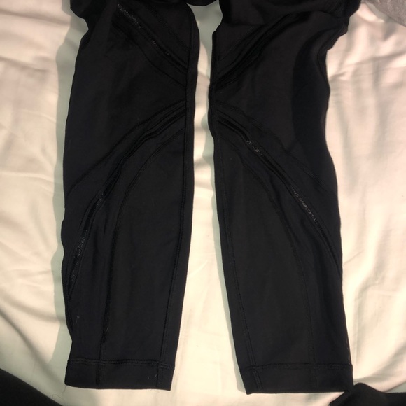 lululemon high waisted leggings with mesh - Picture 7 of 7